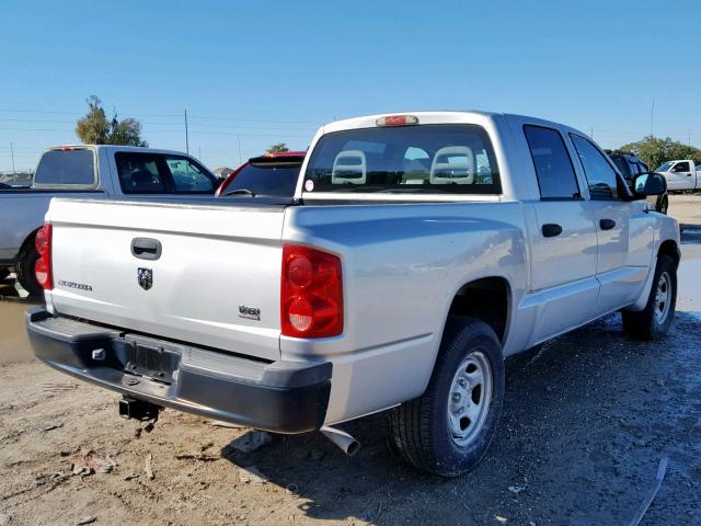 1D3HE28P77S208402 - 2007 DODGE DAKOTA QUA SILVER photo 4