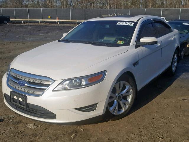 1FAHP2EWXCG126312 - 2012 FORD TAURUS SEL WHITE photo 2