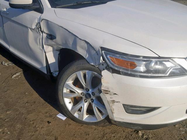 1FAHP2EWXCG126312 - 2012 FORD TAURUS SEL WHITE photo 9