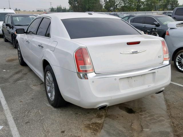 2C3CA5CG3BH518798 - 2011 CHRYSLER 300 LIMITE WHITE photo 3