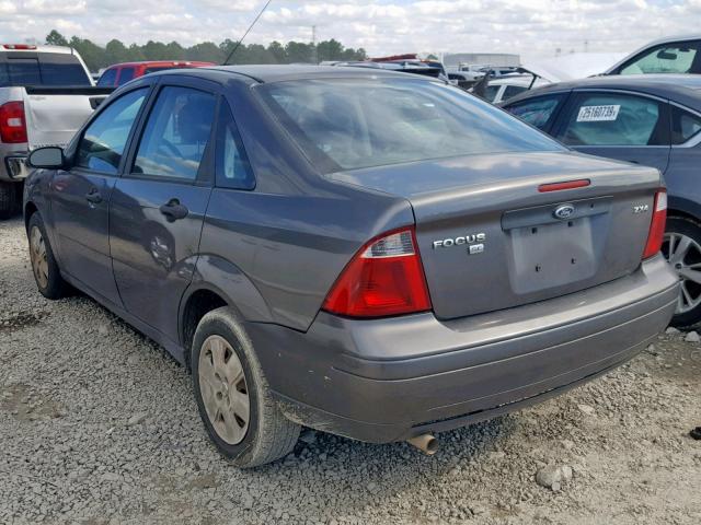 1FAHP34N06W229716 - 2006 FORD FOCUS ZX4 CHARCOAL photo 3