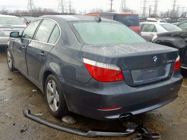 WBANV13588CZ58038 - 2008 BMW 528 XI GRAY photo 3