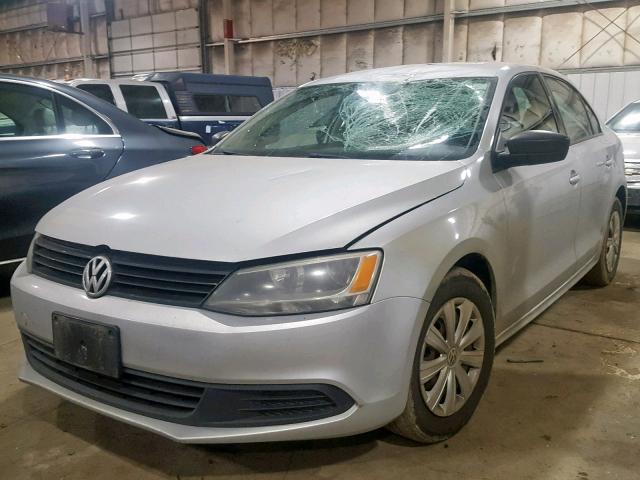 3VW2K7AJ4BM307980 - 2011 VOLKSWAGEN JETTA BASE SILVER photo 2