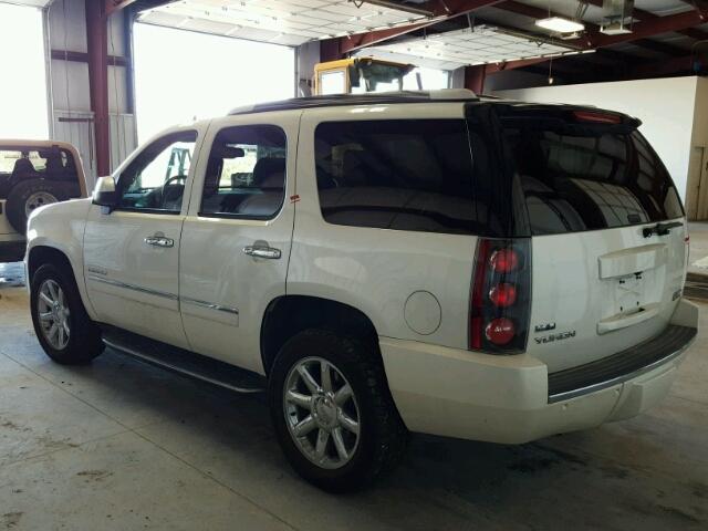 1GKS2EEF1BR117926 - 2011 GMC YUKON DENA WHITE photo 3