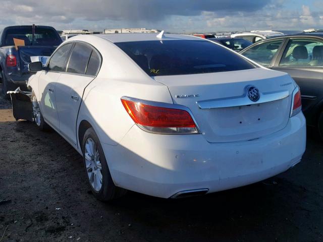 1G4GC5E34DF294524 - 2013 BUICK LACROSSE WHITE photo 3