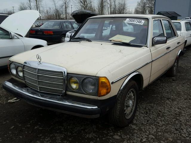 WDBAB33A7EA008388 - 1984 MERCEDES-BENZ 300 DT TAN photo 2