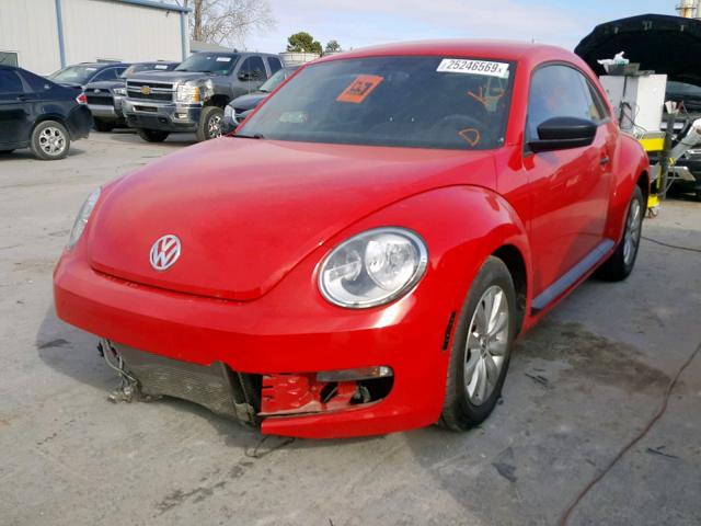 3VWF17AT7FM619058 - 2015 VOLKSWAGEN BEETLE 1.8 RED photo 2