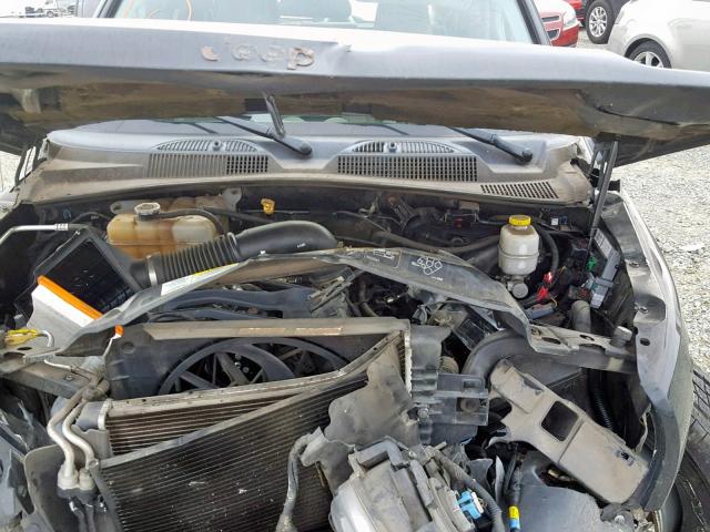 1J4GK38K65W577145 - 2005 JEEP LIBERTY RE BLACK photo 7