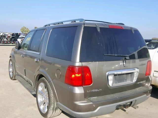 5LMFU27R14LJ23754 - 2004 LINCOLN NAVIGATOR 金色 照片 3