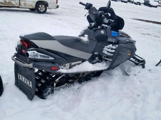 JYE8GG0026A000358 - 2006 YAMAHA SNOWMOBILE BLACK photo 4