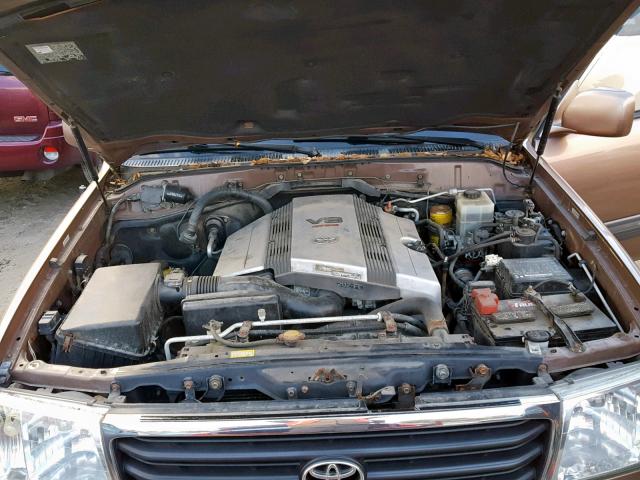 JT3HT05J3W0021742 - 1998 TOYOTA LAND CRUIS BROWN photo 7