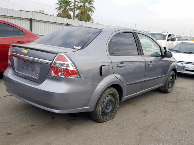 KL1TG5DE1AB044565 - 2010 CHEVROLET AVEO LT GRAY photo 4