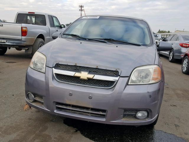 KL1TG5DE1AB044565 - 2010 CHEVROLET AVEO LT GRAY photo 9