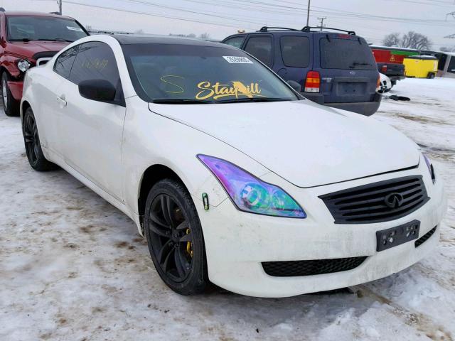 JNKCV64F99M652524 - 2009 INFINITI G37 WHITE photo 1