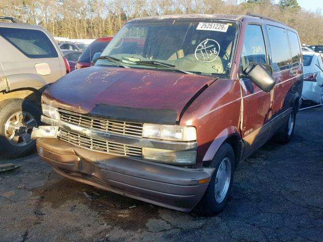 1GNDM19W6WB140223 - 1998 CHEVROLET ASTRO MAROON photo 2