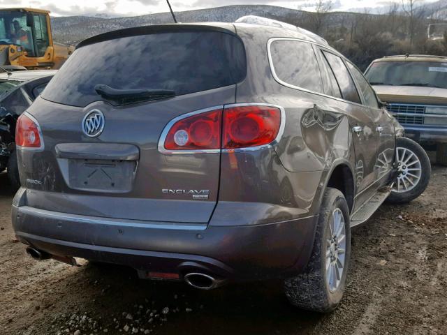 5GALRBED0AJ193922 - 2010 BUICK ENCLAVE CX BROWN photo 4
