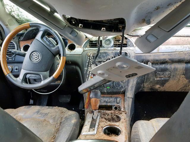 5GALRBED0AJ193922 - 2010 BUICK ENCLAVE CX BROWN photo 9