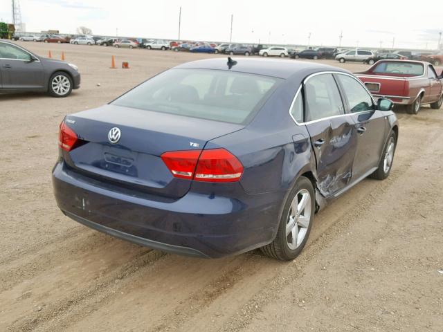 1VWAT7A38EC056204 - 2014 VOLKSWAGEN PASSAT S BLUE photo 4