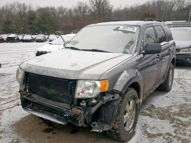 1FMCU93G19KC56689 - 2009 FORD ESCAPE XLT GRAY photo 2