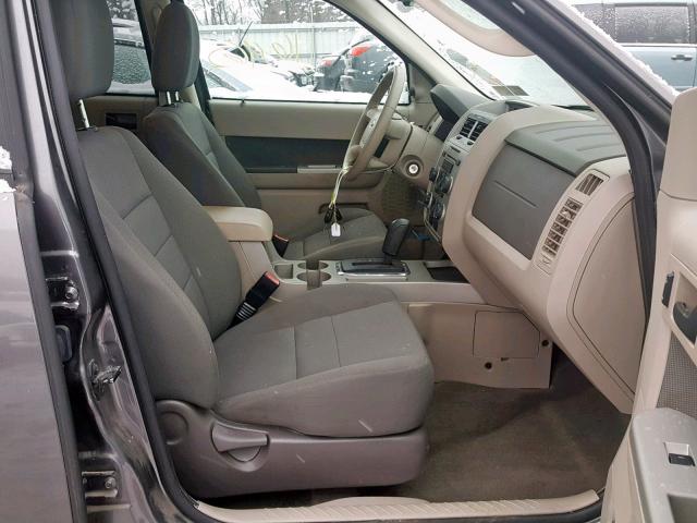 1FMCU93G19KC56689 - 2009 FORD ESCAPE XLT GRAY photo 5