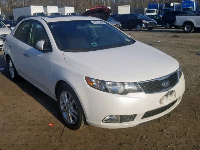 KNAFU4A2XB5406148 - 2011 KIA FORTE EX WHITE photo 1