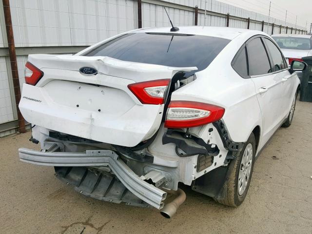 3FA6P0G73DR120282 - 2013 FORD FUSION S WHITE photo 4