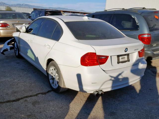 WBAPH5C57BA444823 - 2011 BMW 328 I SULE WHITE photo 3