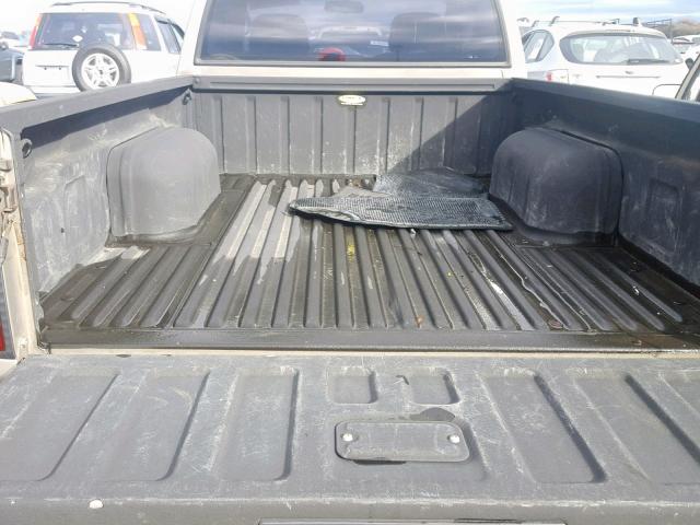 1N6DD26TX3C406905 - 2003 NISSAN FRONTIER K GRAY photo 6