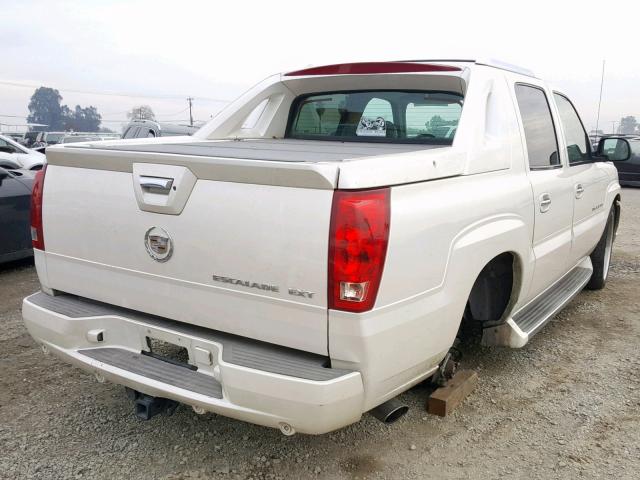 3GYEK62N44G181742 - 2004 CADILLAC ESCALADE E WHITE photo 4