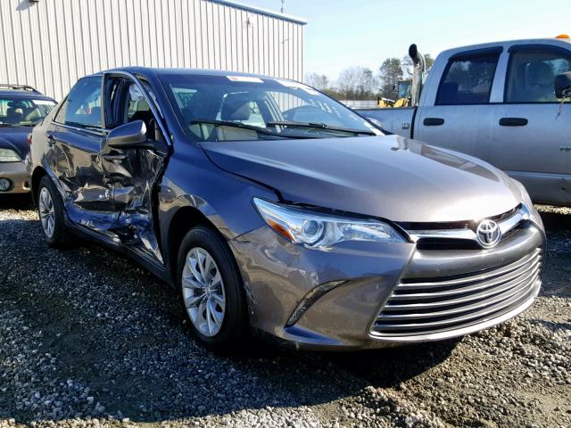 4T4BF1FK0GR583776 - 2016 TOYOTA CAMRY LE GRAY photo 1