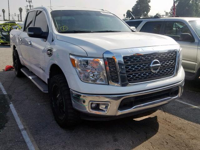 1N6AA1E67HN535620 - 2017 NISSAN TITAN SV WHITE photo 1