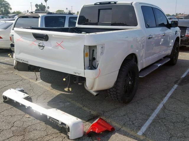 1N6AA1E67HN535620 - 2017 NISSAN TITAN SV WHITE photo 4