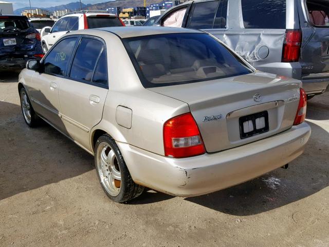 JM1BJ225X20547404 - 2002 MAZDA PROTEGE DX BEIGE photo 3