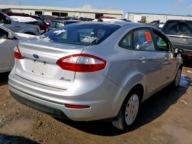 3FADP4AJ0GM192741 - 2016 FORD FIESTA S SILVER photo 4