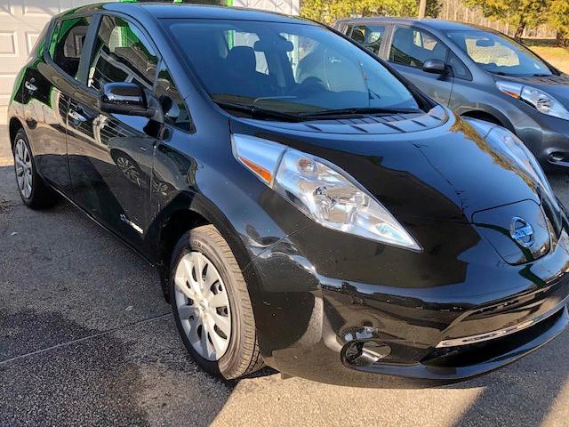 1N4AZ0CPXGC304082 - 2016 NISSAN LEAF S BLACK photo 1