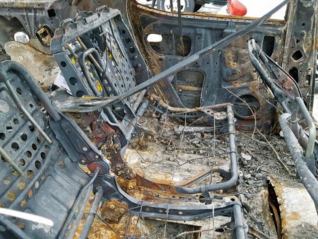 5TDBT48A81S040913 - 2001 TOYOTA SEQUOIA LI BURN photo 6