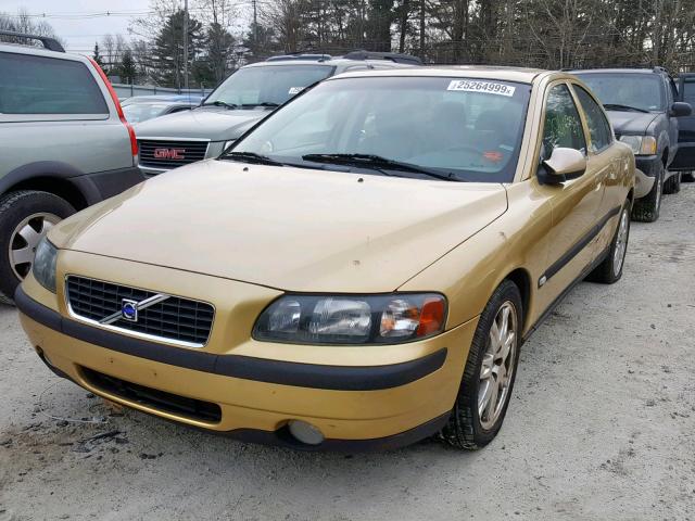 YV1RS53D322094941 - 2002 VOLVO S60 T5 GOLD photo 2