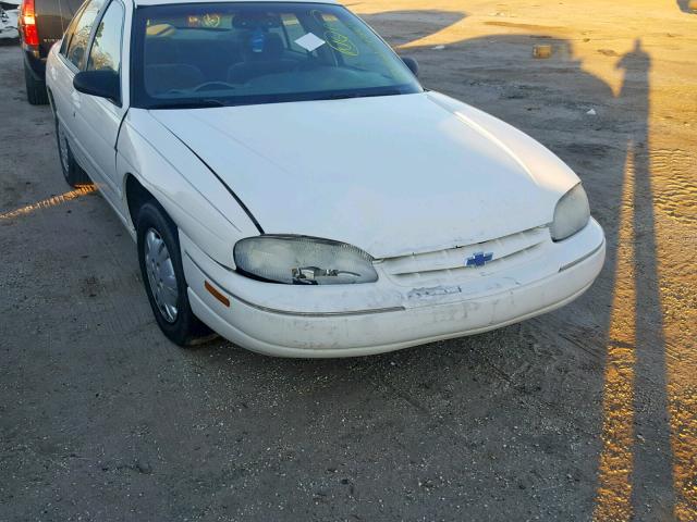 2G1WL52J811236401 - 2001 CHEVROLET LUMINA WHITE photo 9