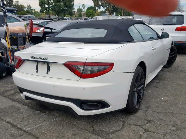 ZAM45VMA2F0152935 - 2015 MASERATI GRANTURISM WHITE photo 4