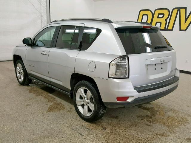 1C4NJCBA7CD647275 - 2012 JEEP COMPASS SP ნაცრისფერი ფოტო 3