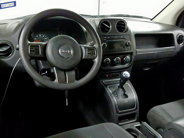 1C4NJCBA7CD647275 - 2012 JEEP COMPASS SP ნაცრისფერი ფოტო 9
