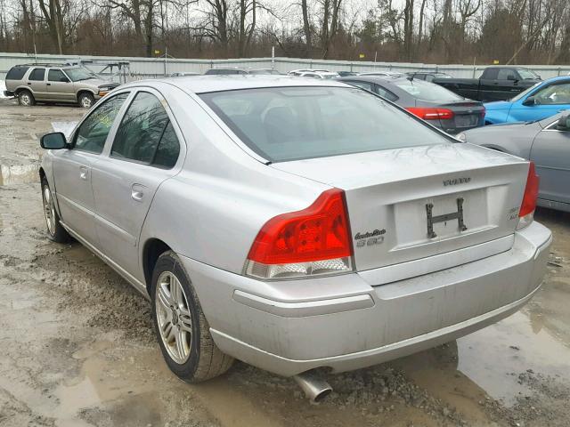 YV1RH592052465112 - 2005 VOLVO S60 2.5T SILVER photo 3