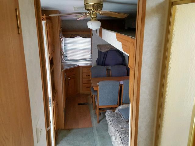 4YDF2852X34503154 - 2003 KEYSTONE MONTANA WHITE photo 6