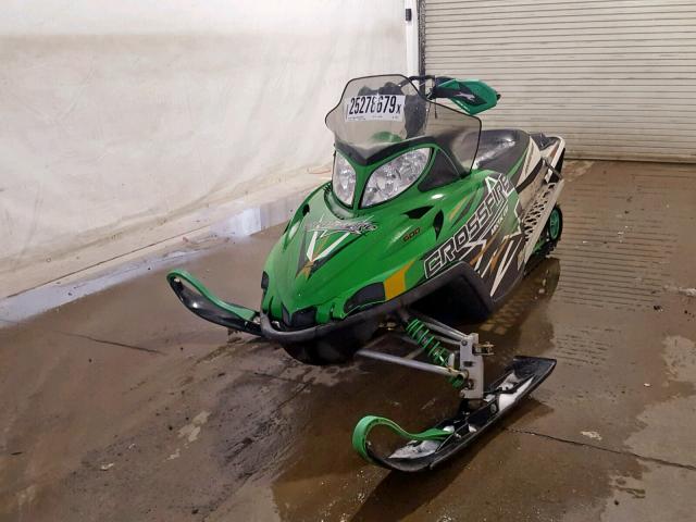 4UF10SNW5AT100293 - 2010 ARCTIC CAT CROSSFIRE GREEN photo 2