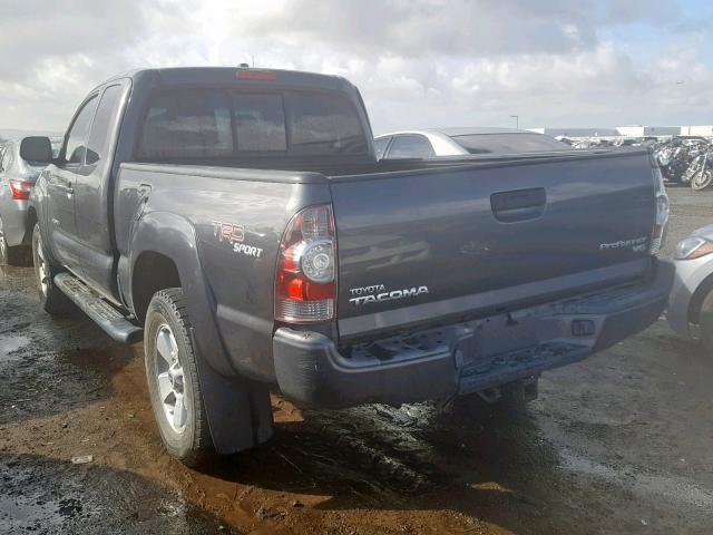 5TFTU4GN5BX006199 - 2011 TOYOTA TACOMA PRE GRAY photo 3