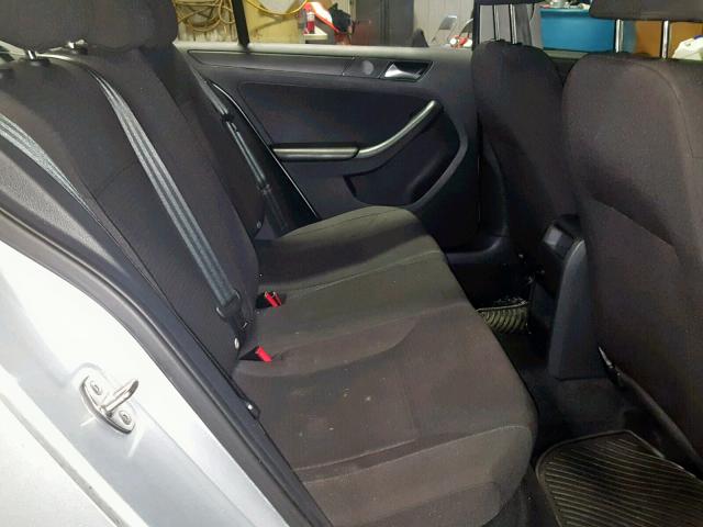 3VW2K7AJ7FM423003 - 2015 VOLKSWAGEN JETTA BASE SILVER photo 6