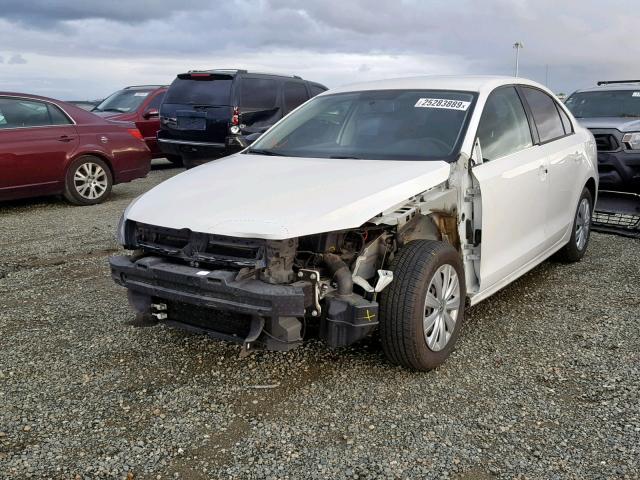 3VW1K7AJ8CM458513 - 2012 VOLKSWAGEN JETTA BASE 白色 照片 2