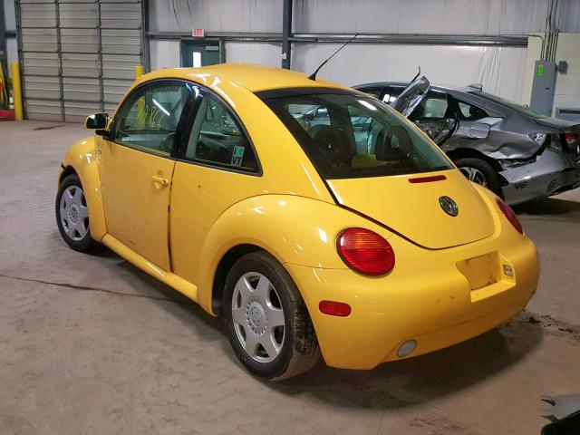 3VWCD21C5YM489605 - 2000 VOLKSWAGEN NEW BEETLE Sarı foto 3