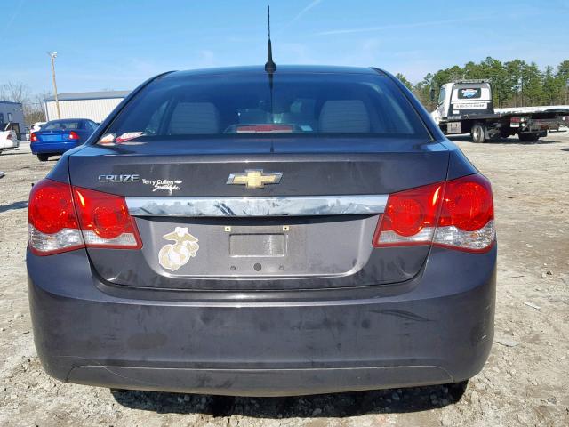 1G1PA5SHXE7466229 - 2014 CHEVROLET CRUZE LS GRAY photo 9