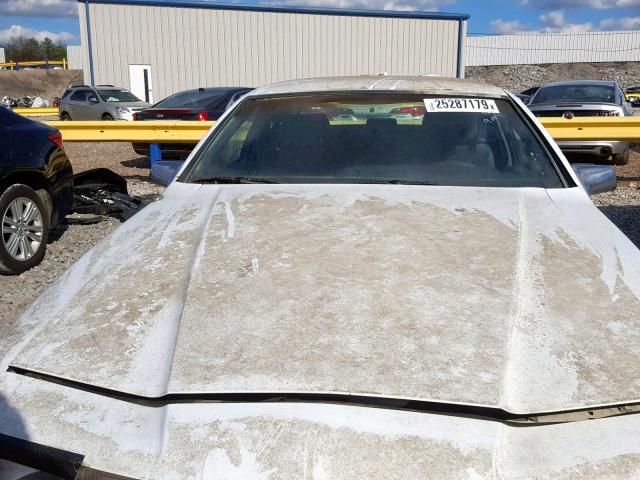 1MEBM6042JH651117 - 1988 MERCURY COUGAR LS WHITE photo 10